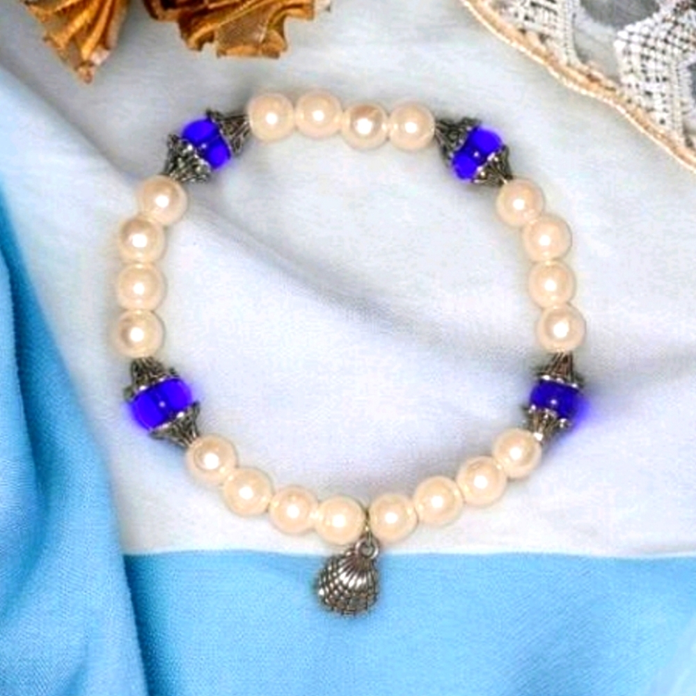 seashell chram beaded bracelet
